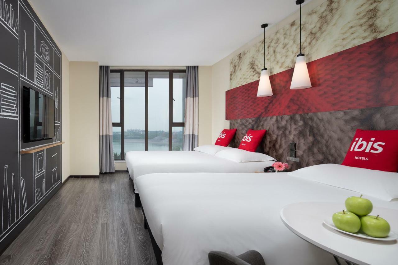 Ibis Hotel Эмэйшань Экстерьер фото